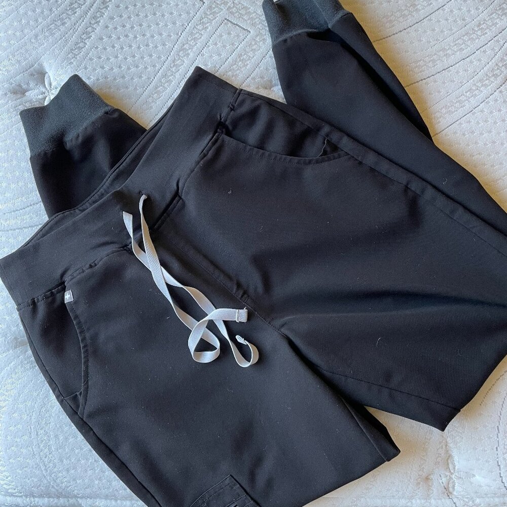 3 Pairs Figs Scrub Joggers (black) - Size S, Regular